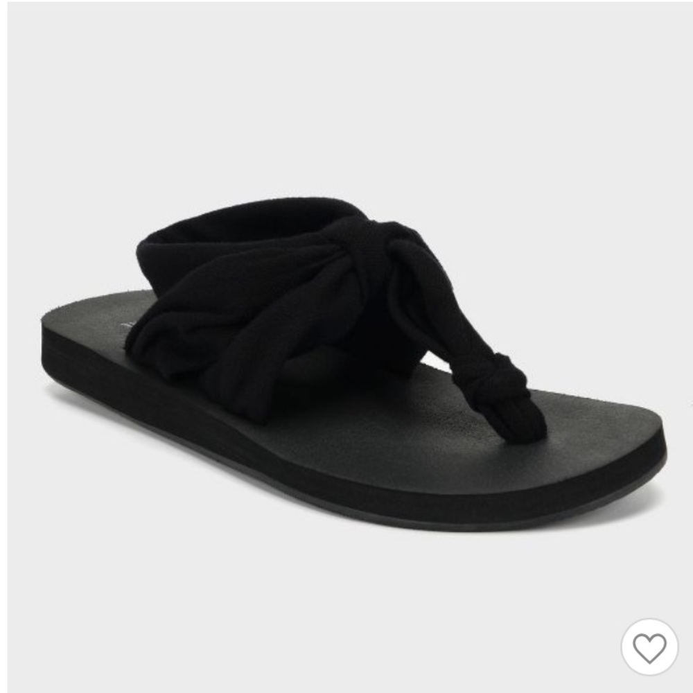 Shade and Shore sandals